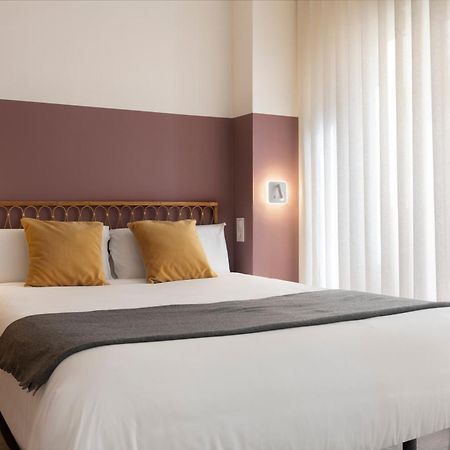 Espiritu Santo Suite Apartment Seville Ngoại thất bức ảnh